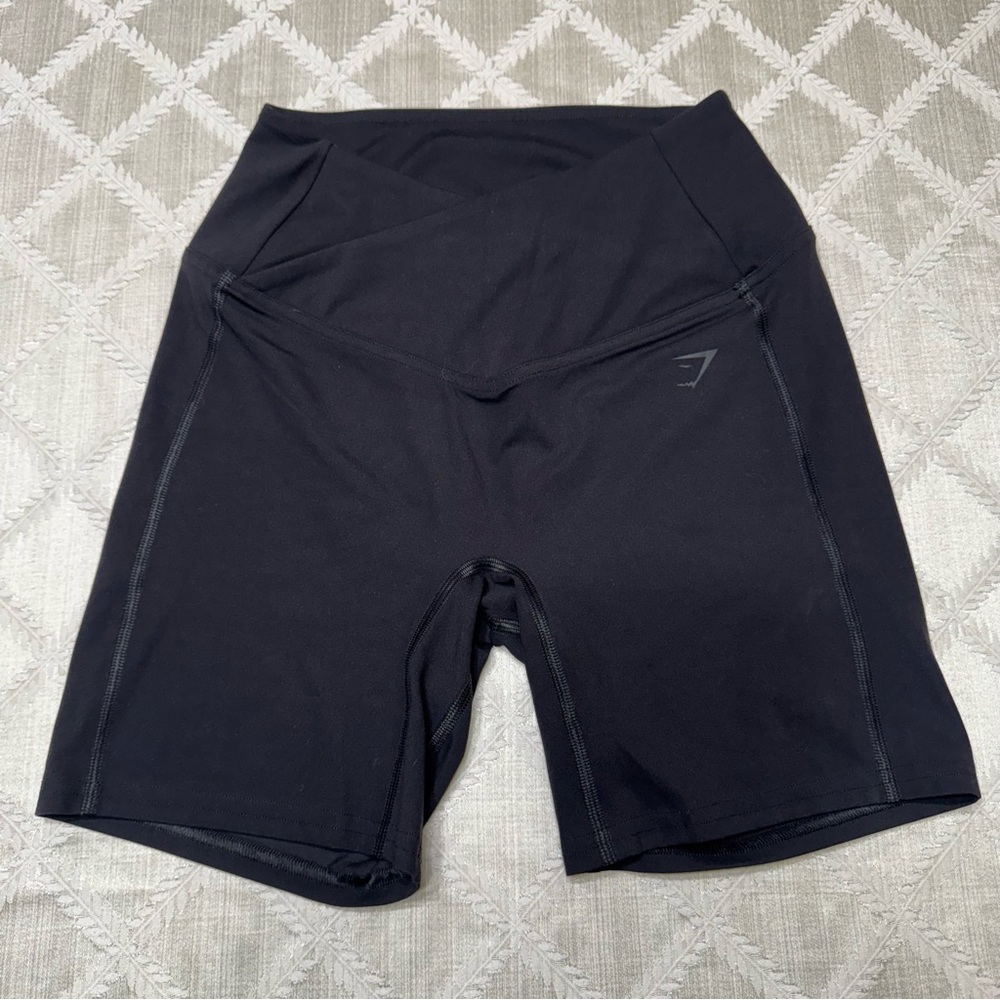 Women’s Small Gymshark Legging Shorts